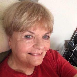 Meet your Posher, Kay